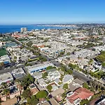 Lovely Home With Backyard Oasis & Great Wifi - Walk To La Jolla Village, Dogs Ok