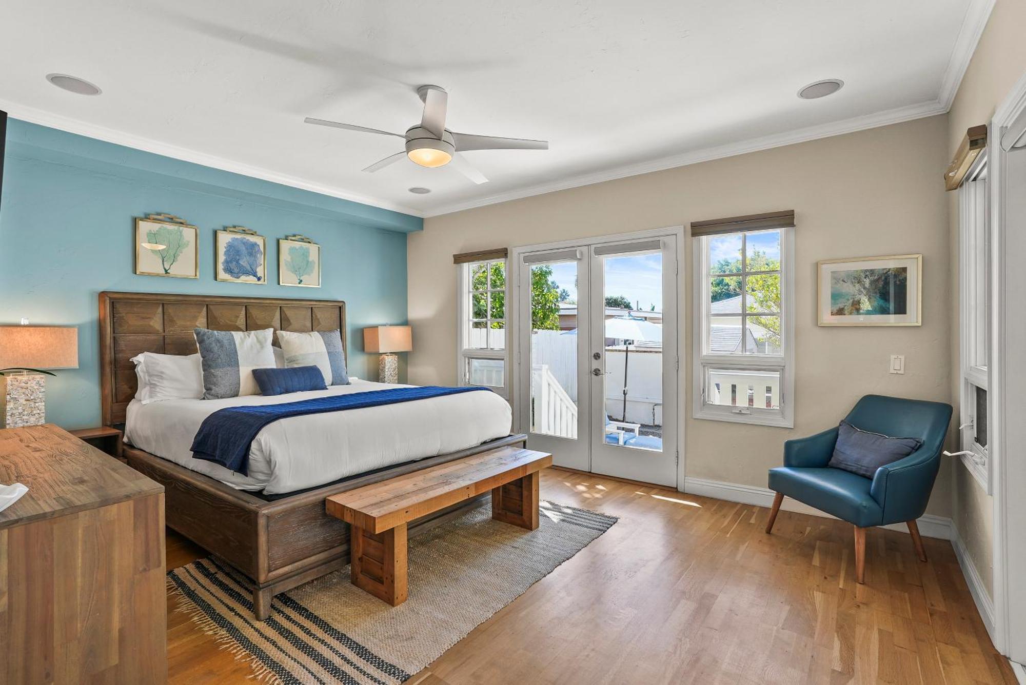 Lovely With Backyard Oasis & Great Wifi - Walk To La Jolla Village, Dogs Ok * San Diego